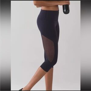 Lululemon Short Leggings Reveal Crop Womens‎ 4/XS Navy Blue w6hgps